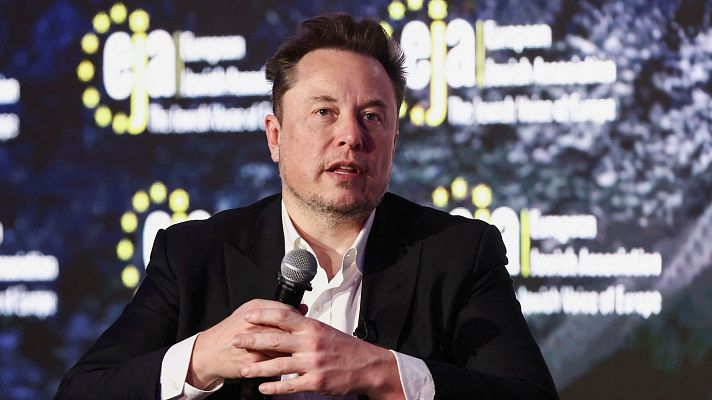 Telediario 2 - Expectación en la comunidad científica por la implantación del primer chip en un cerebro humano