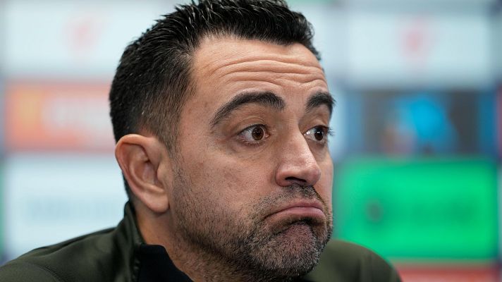 Fútbol - Xavi Hernández: “Claro que el Madrid condiciona la competición, lo ve un ciego”