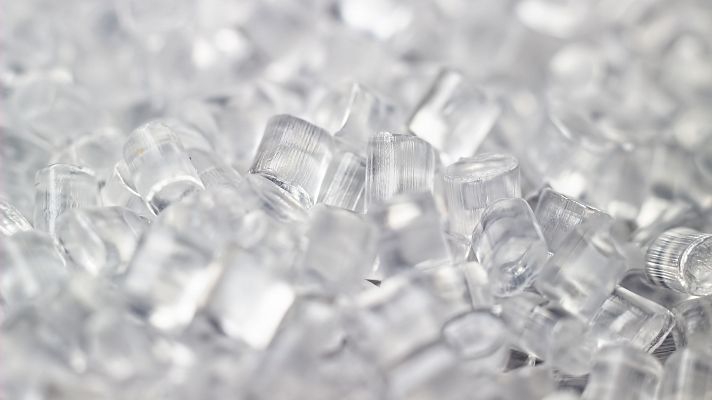 Telediario 2 - La industria del hielo catalana ya se está viendo afectada por las restricciones en el consumo de agua