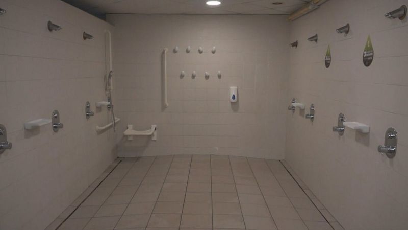 Les instal·lacions esportives s'adapten a la sequera - L'Informatiu | Ver