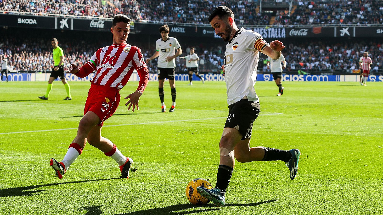 Valencia - Almería: resumen del partido de la 23ª jornada de Liga en vídeo | Ver