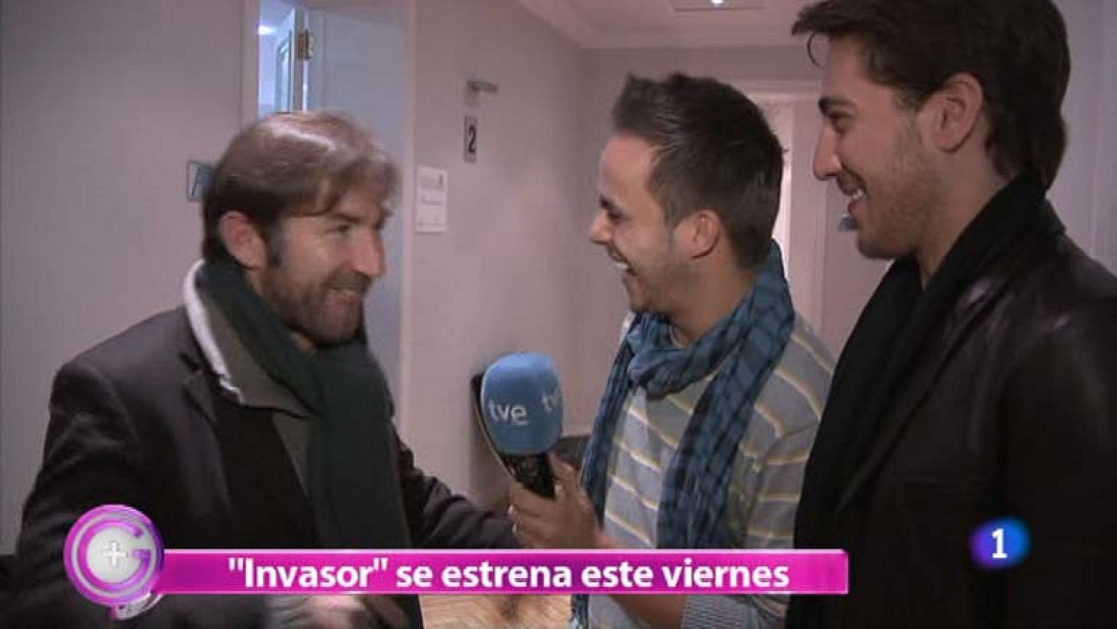 Más Gente - Tomás también se apunta al estreno de 'Invasor'