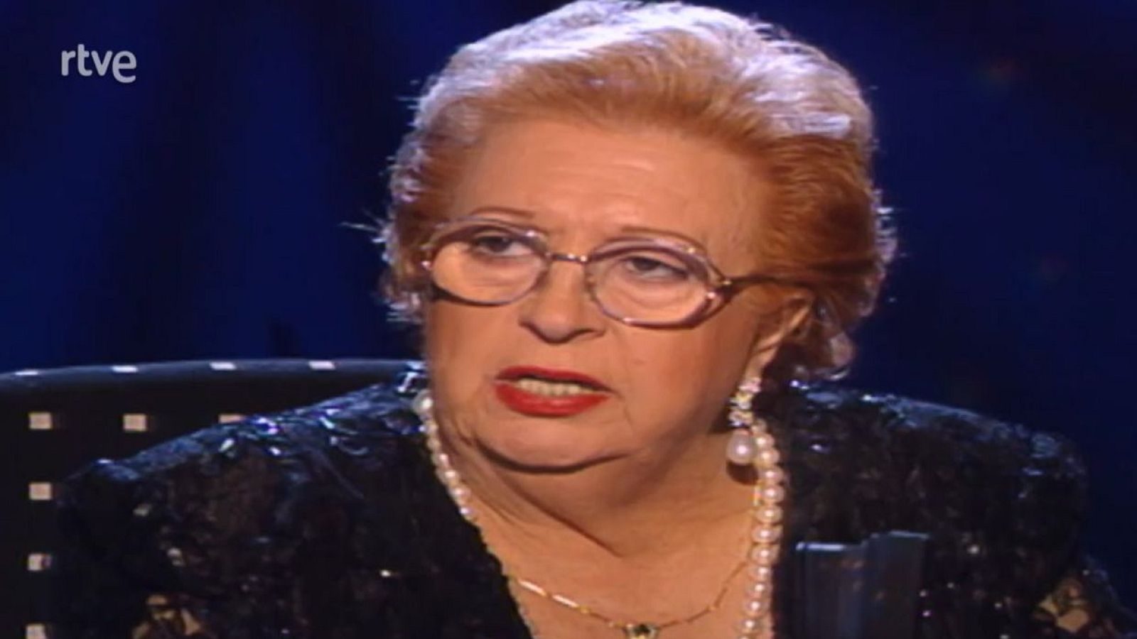 La noche abierta - Luis Alberto de Cuenca y Florinda Chico - La noche abierta | Ver