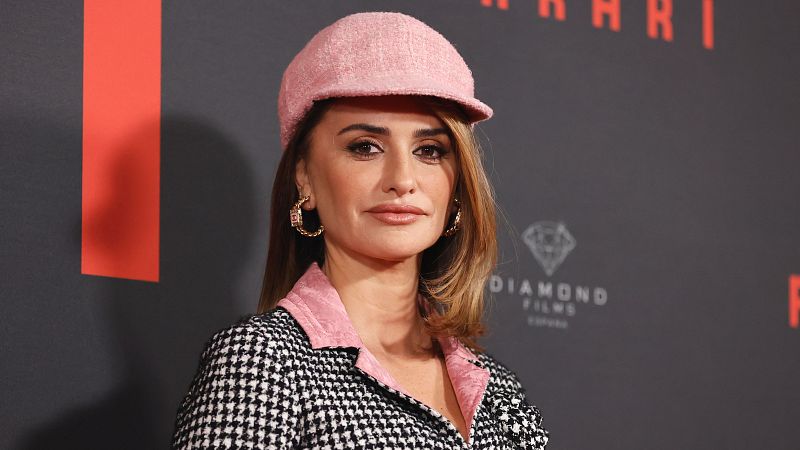 Penélope Cruz, una mujer tras la sombra de un hombre en 'Ferrari'