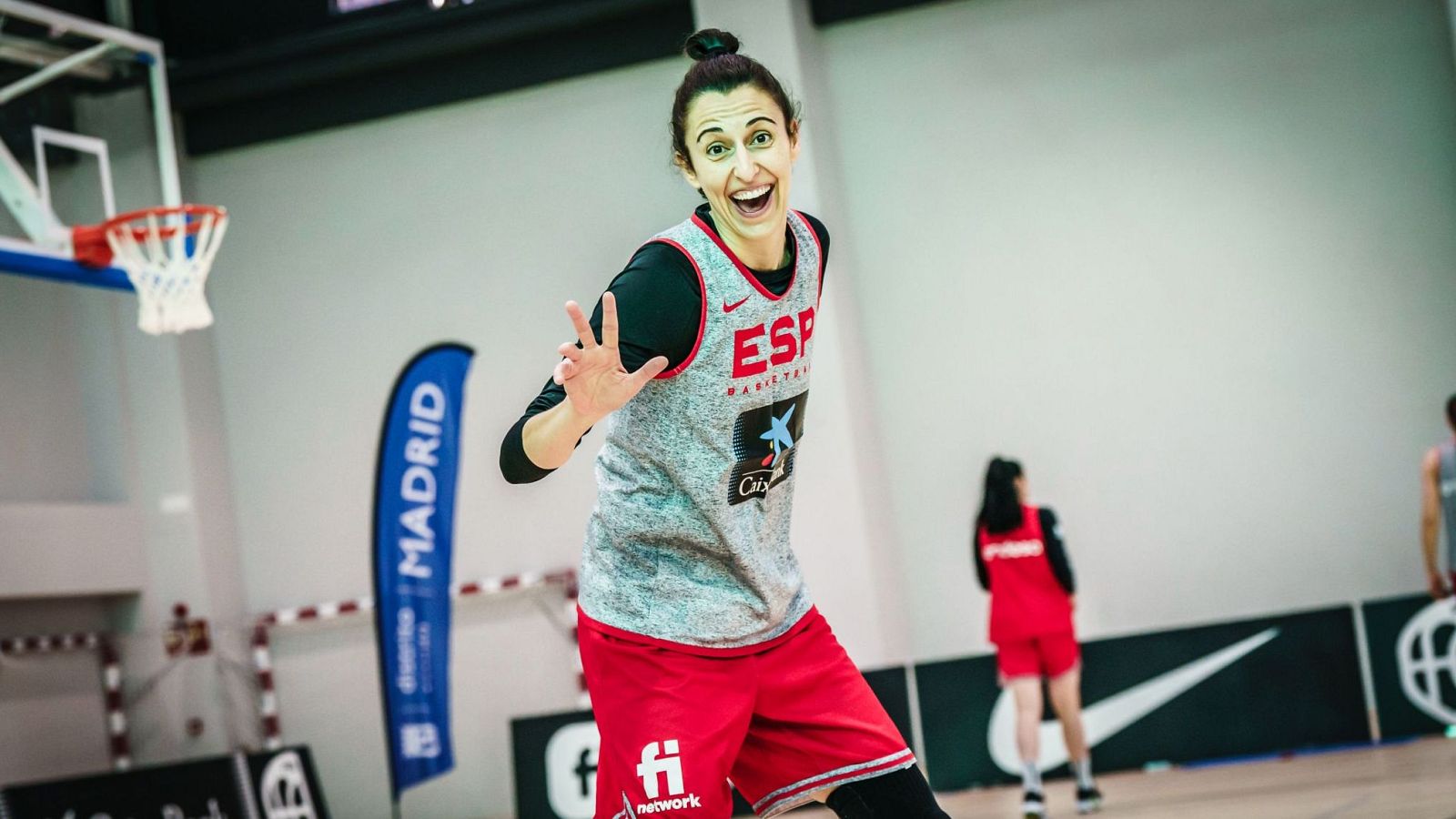 Alba Torrens: "Estamos muy ilusionadas por lo que hay en juego" - Baloncesto en RTVE | Ver