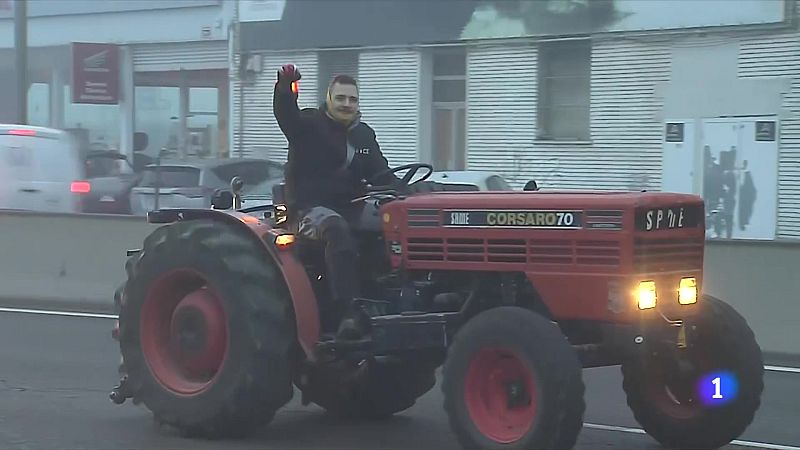 La pagesia en diu prou i es mobilitza arreu del territori - L'Informatiu | Ver