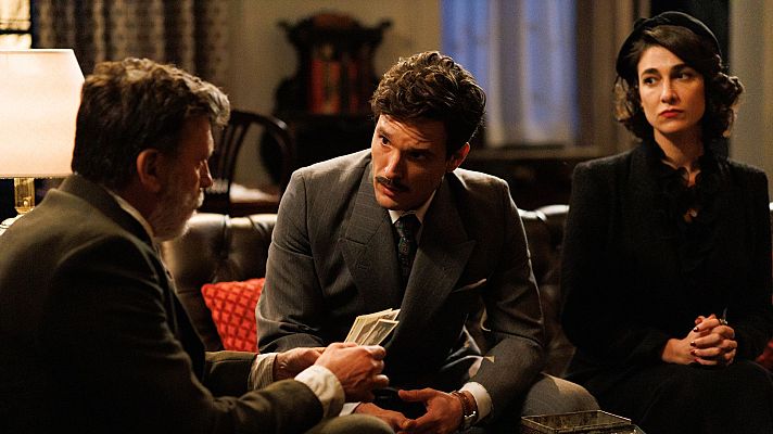 Salón de té La Moderna - Doña Carla ha encontrado al padre de Íñigo