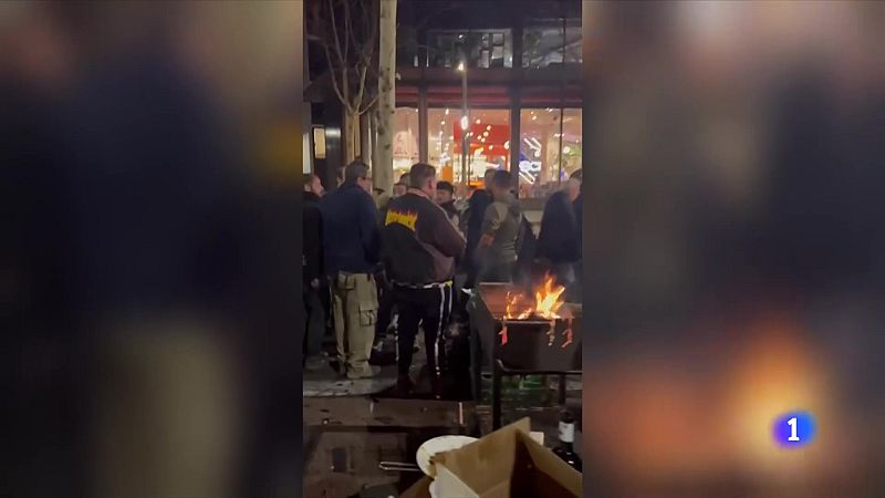 Campaments improvisats als carrers de Barcelona - L'Informatiu | Ver