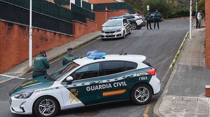 Telediario 1 - La Guardia Civil sigue investigando para saber qué sucedió en el crimen de Castro Urdiales