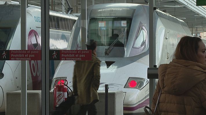 L'informatiu - Comunitat Valenciana - Huelga en ADIF y en Renfe para reclamar al Gobierno la jornada de 35 horas semanales