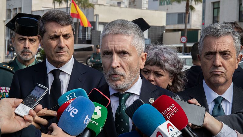 Marlaska asegura que habrá "impunidad cero" tras el asesinato de dos guardias civiles en Barbate