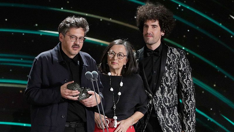 Goya 2024 | 'To bird or not to bird', Goya a Mejor cortometraje de animacin - Premios Goya | Ver