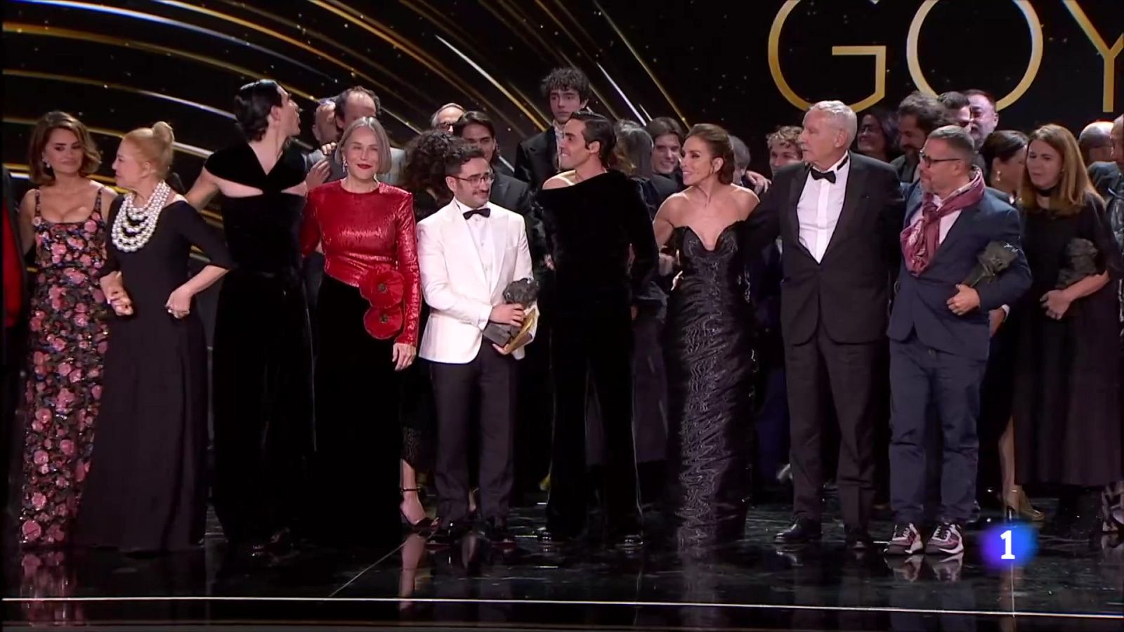 El talent català triomfa als Goya 2024 - L'Informatiu | Ver