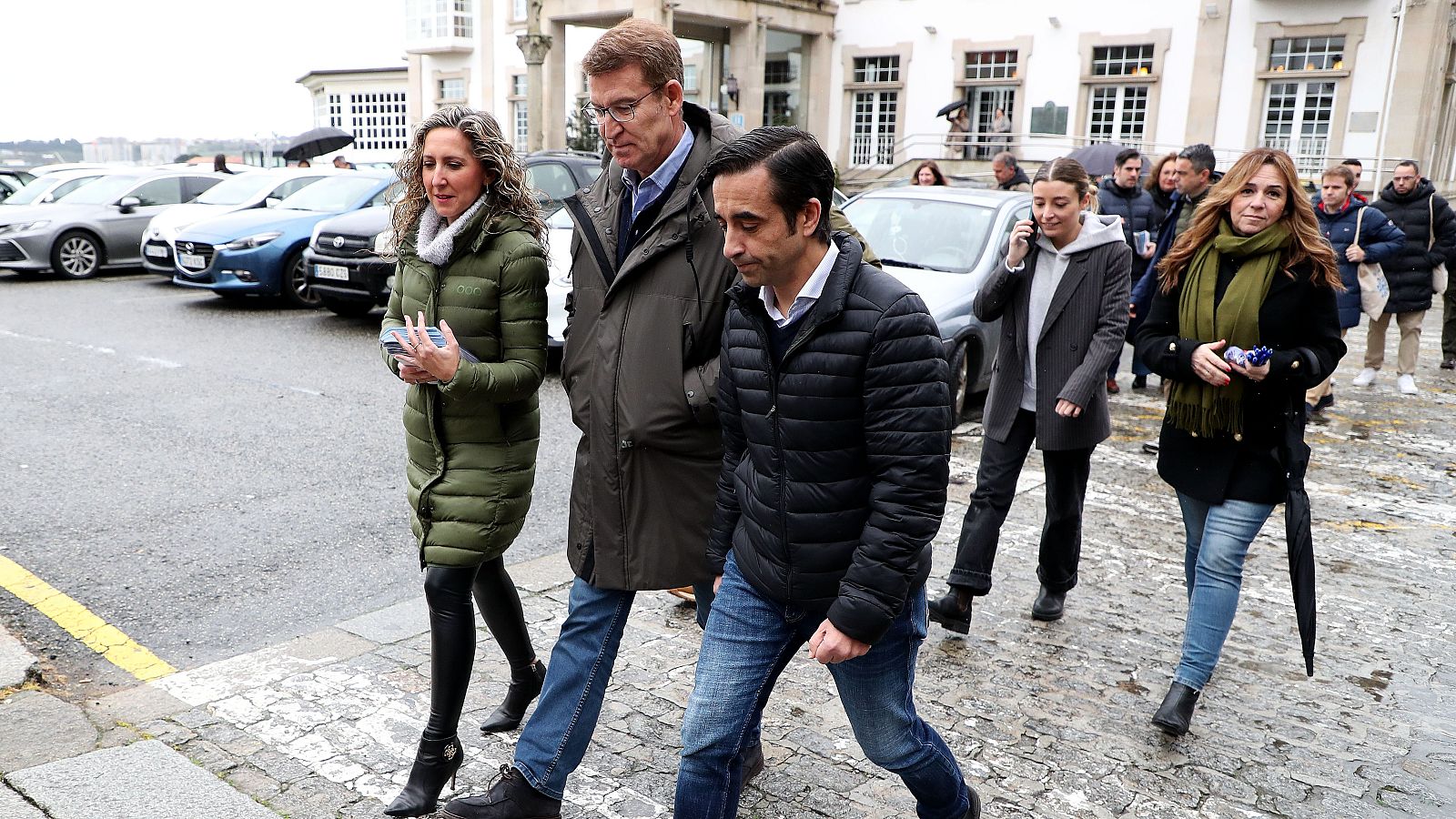 Elecciones Galicia: la amnistía y el indulto condicionado a Puigdemont marcan la campaña | Ver