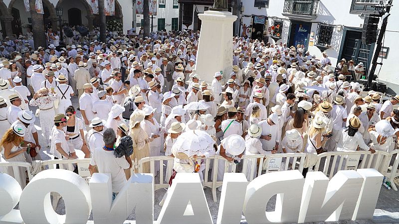 Canarias celebra su tradicional Carnaval de los Indianos | Ver