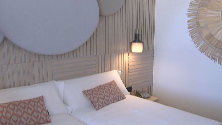 L'informatiu - Comunitat Valenciana - La habitación inteligente: el futuro del turismo en la Comunitat Valenciana