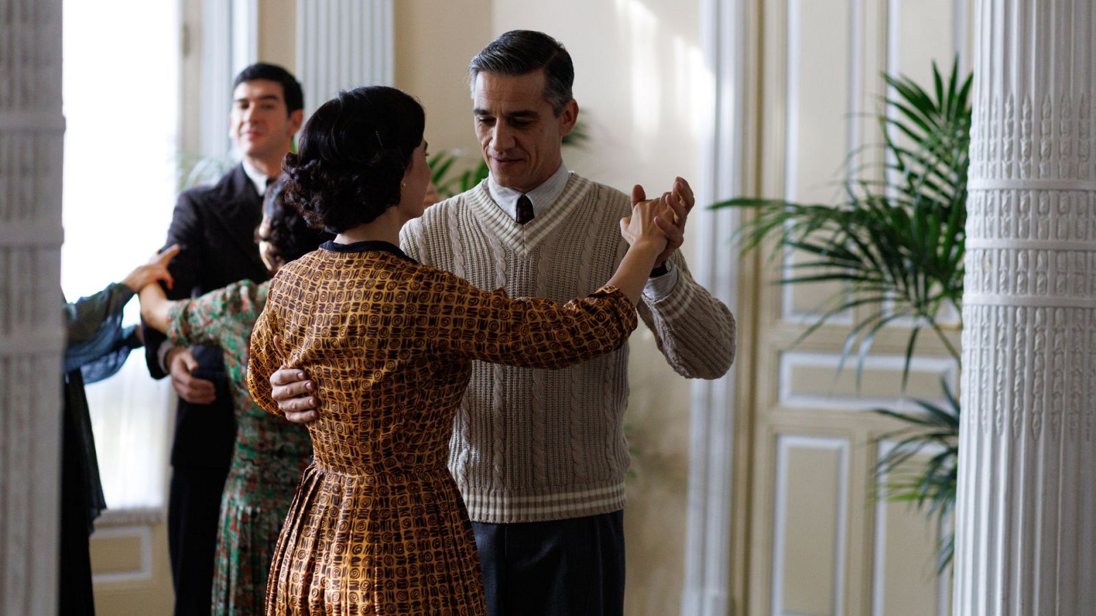 Cañete y Teresa forman una buena pareja de baile | Ver