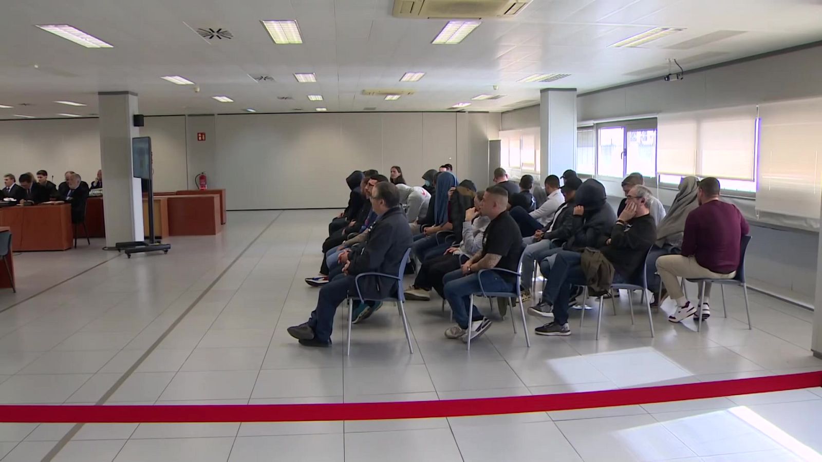 L'Informatiu Comunitat Valenciana 1 - 14/02/24 | Ver