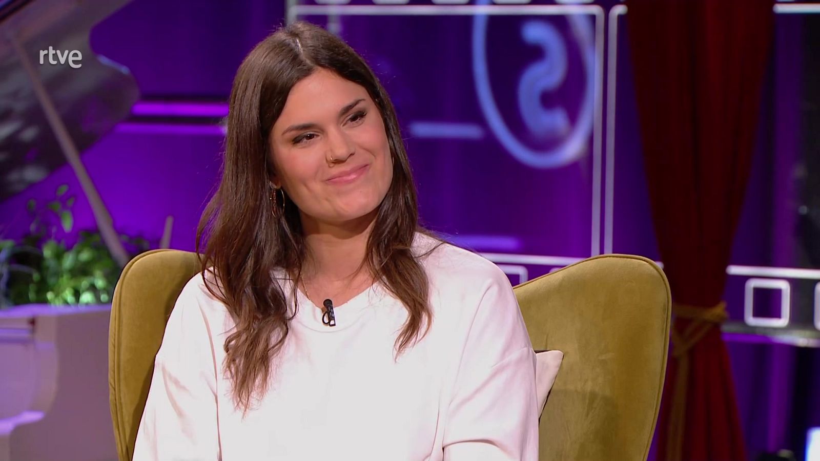 Entrevista a Elvira Sastre - Culturas 2 - Culturas 2 | Ver