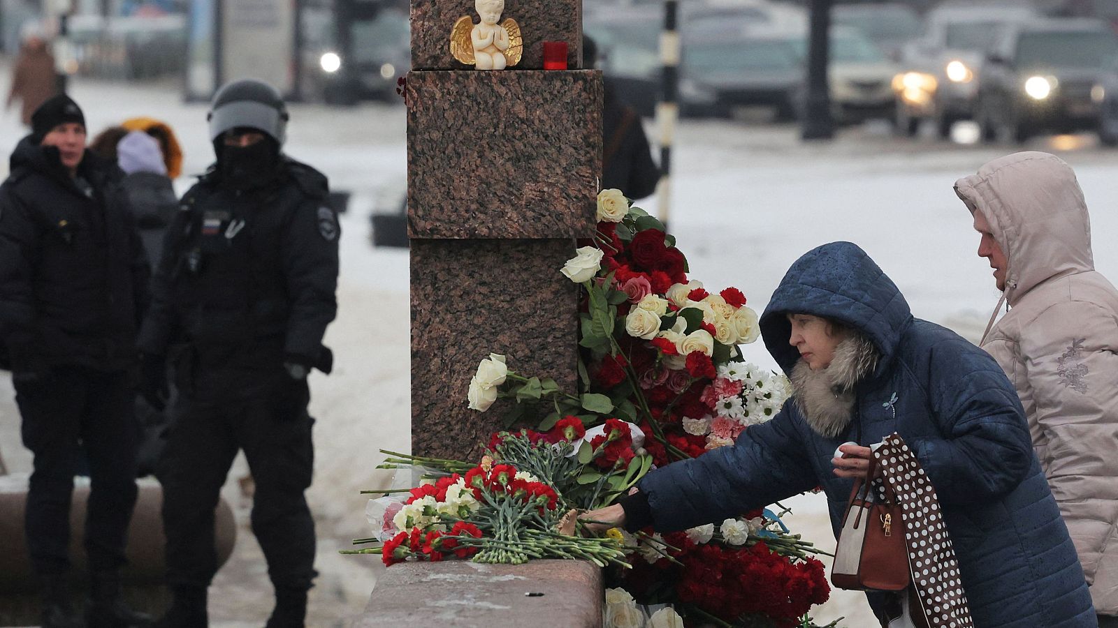 Muere Navalni: Rusia reprime los homenajes al opositor | Ver
