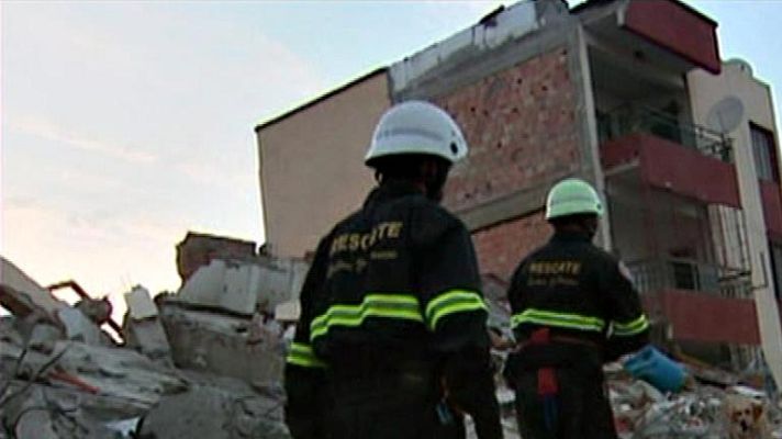 Informe Semanal - ONG's, improvisación cero