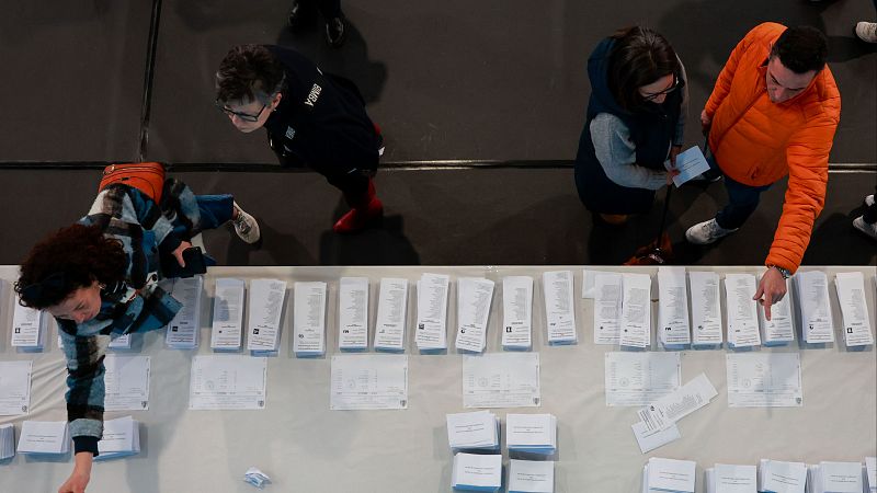 Elecciones Galicia 2024: Más de dos millones de electores llamados a las urnas | Ver