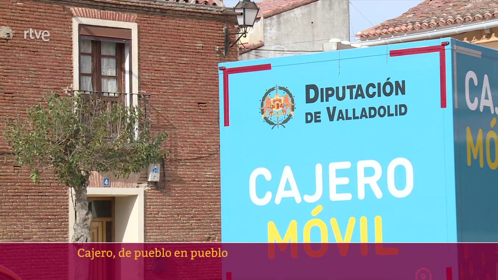 Cajero, de pueblo en pueblo | Ver