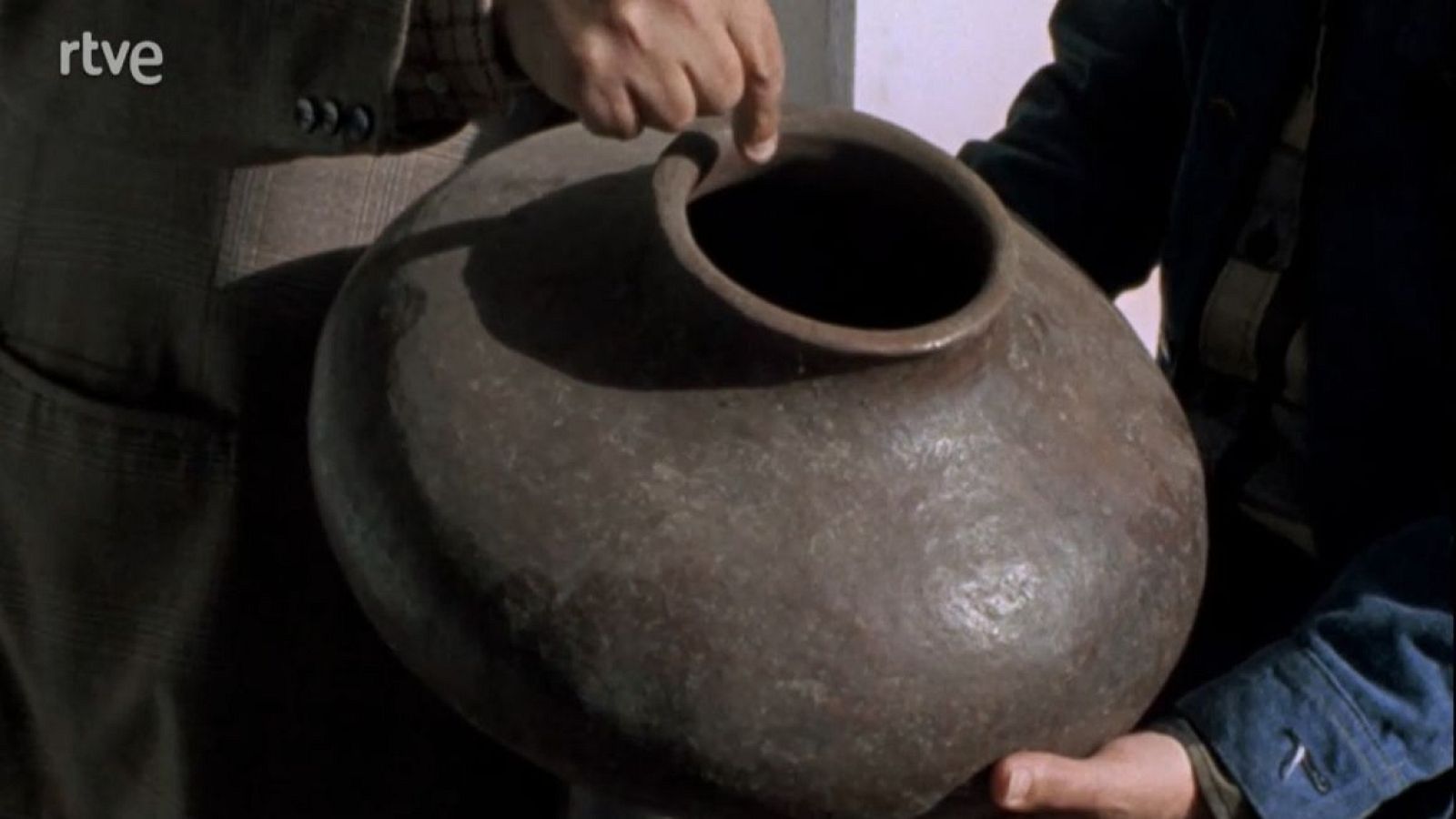 Raíces - El lenguaje (II) - Raíces | Ver