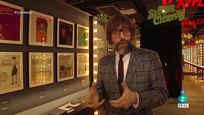 Òscar Dalmau presenta l'exposició 'Núria Feliu al Palau (Robert)' - Cafè d'idees | Veure