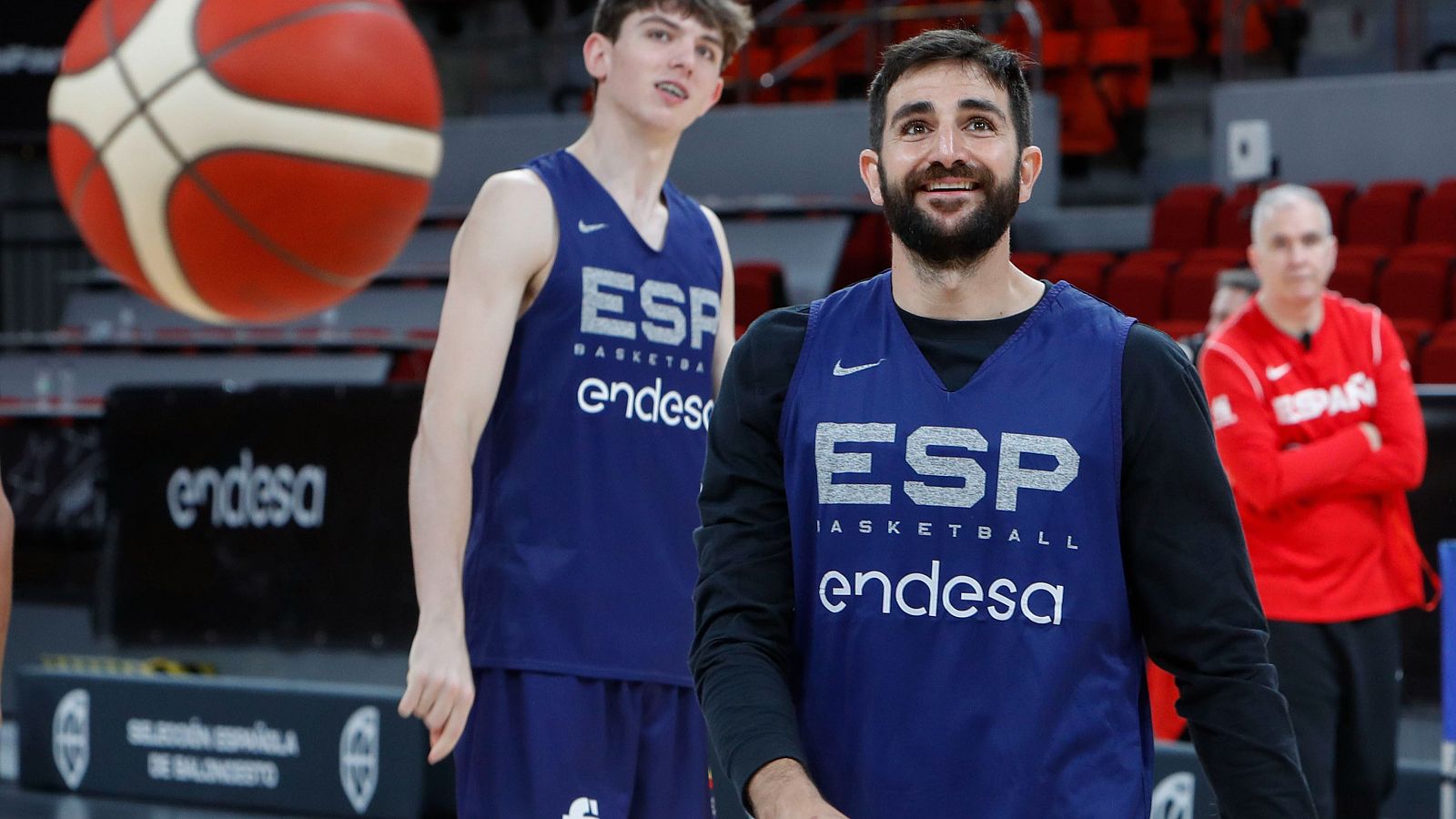 España - Letonia: Rubio dice tener "mucha ilusión" por jugar - Baloncesto en RTVE | Ver