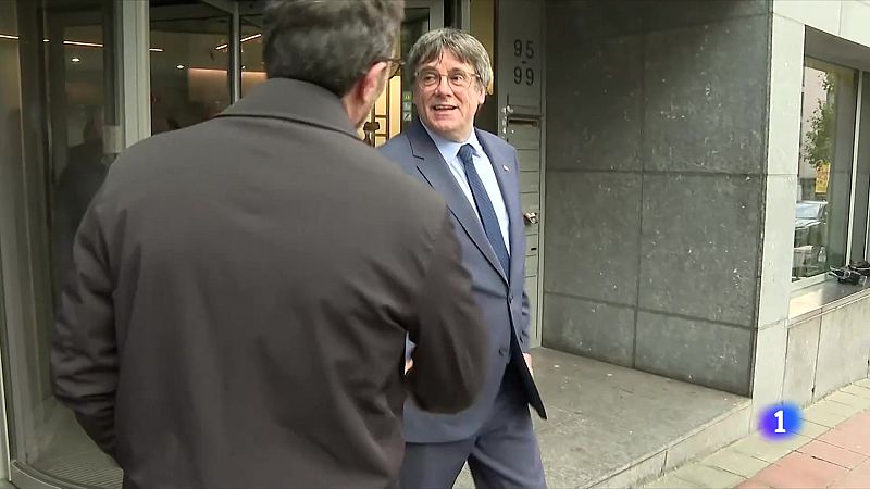 Els fiscals del Suprem situen Puigdemont al capdavant de Tsunami - L'Informatiu | Ver
