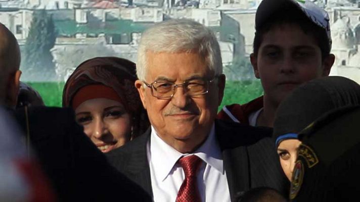 Telediario 1 - Abbas recibido como un héroe