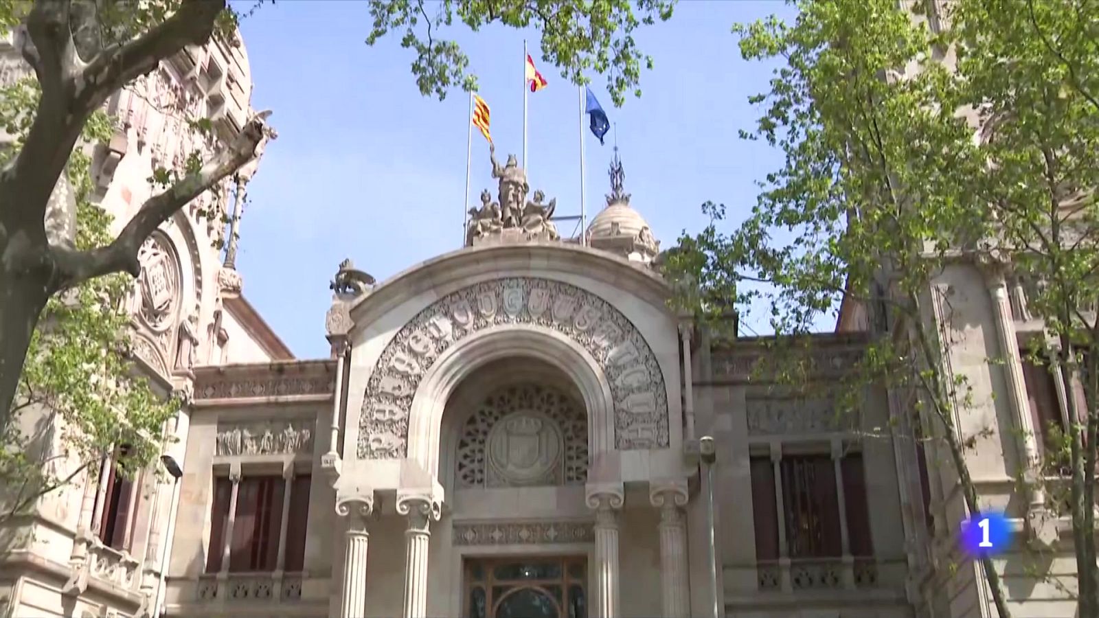 Sense consentiment i amb violència: Dani Alves condemant a 4 anys i sis mesos de presó - L'Informatiu | Ver