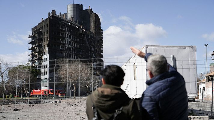 Incendio Valencia | El conserje Julián, héroe junto a los bomberos