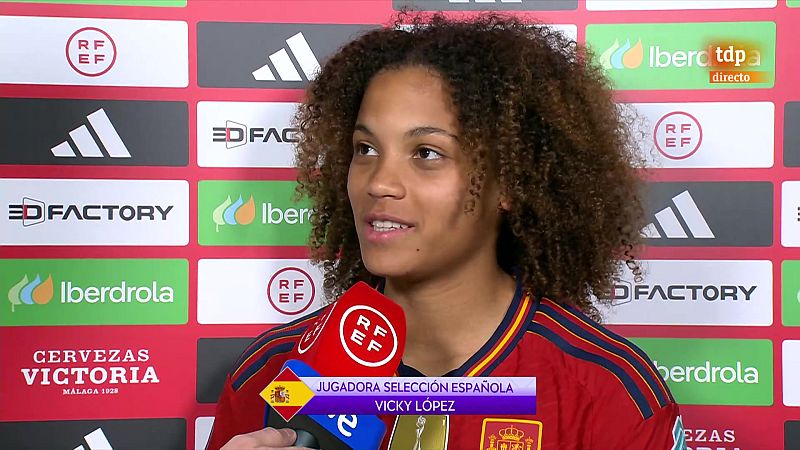 Vicky López, que terminó manteada tras su debut: "A París que vamos" - UEFA Nations League | Ver