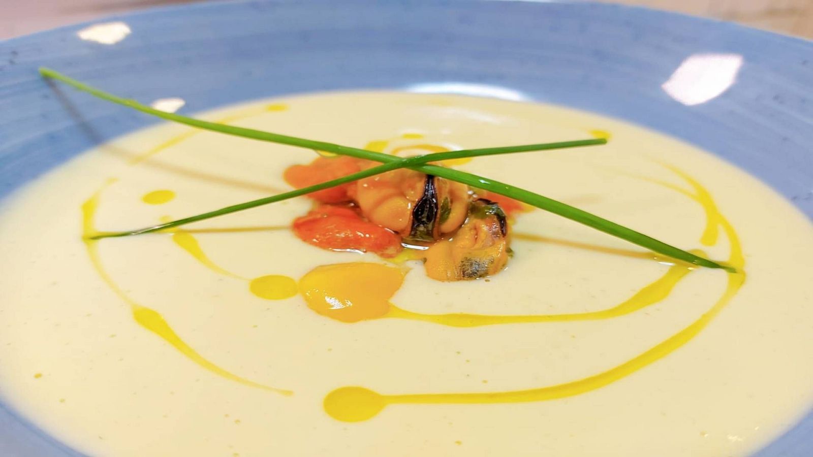 Receta económica con legumbres: ajoblanco de altramuces - Saber vivir | Ver