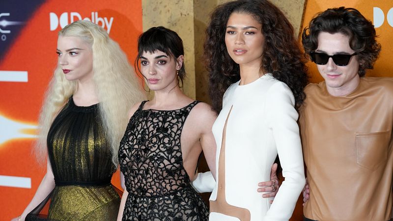 Los actores de 'Dune' sorprenden con sus estilismos en el estreno de la película