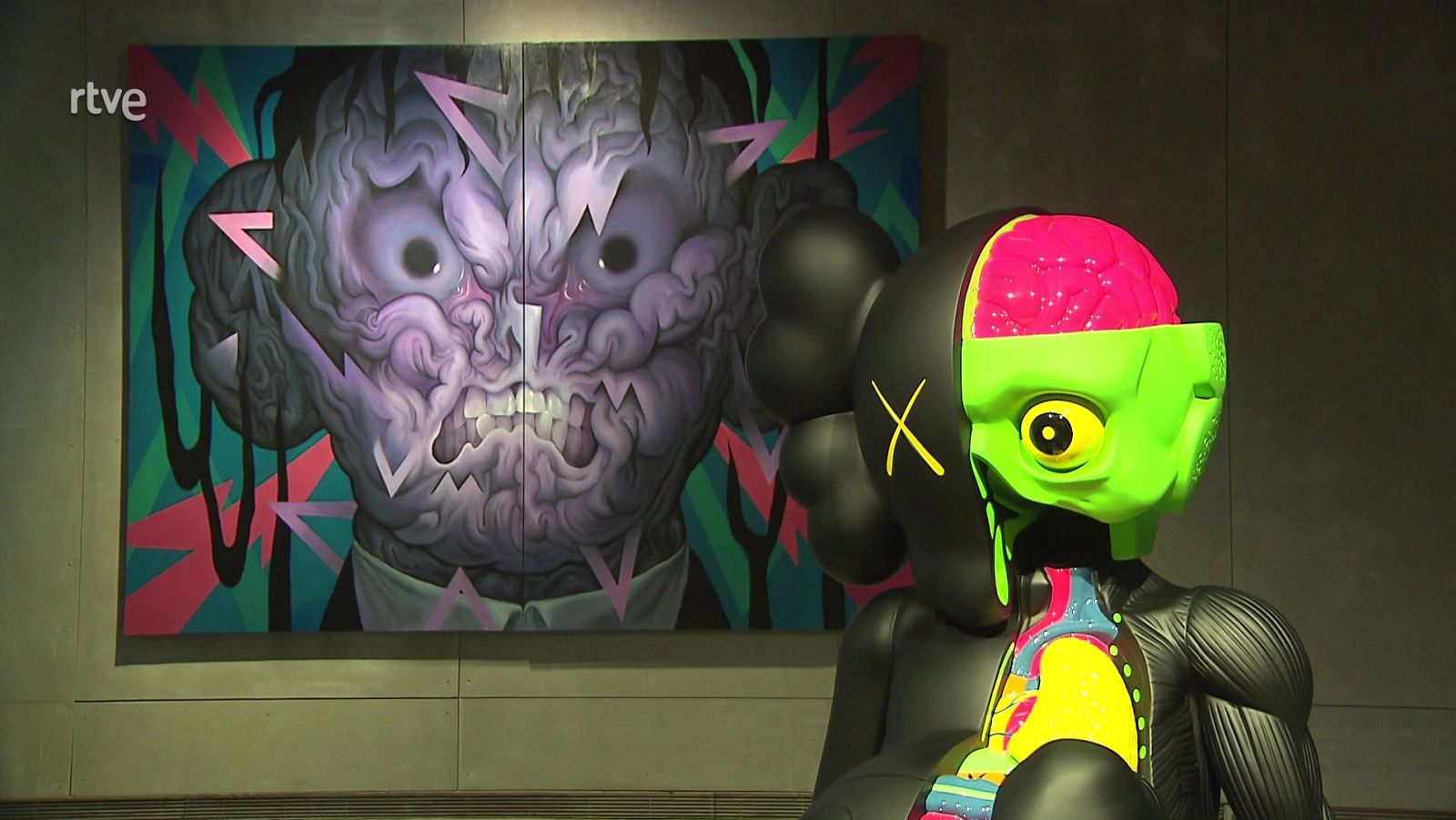 Colección Solo - Atención obras | Ver