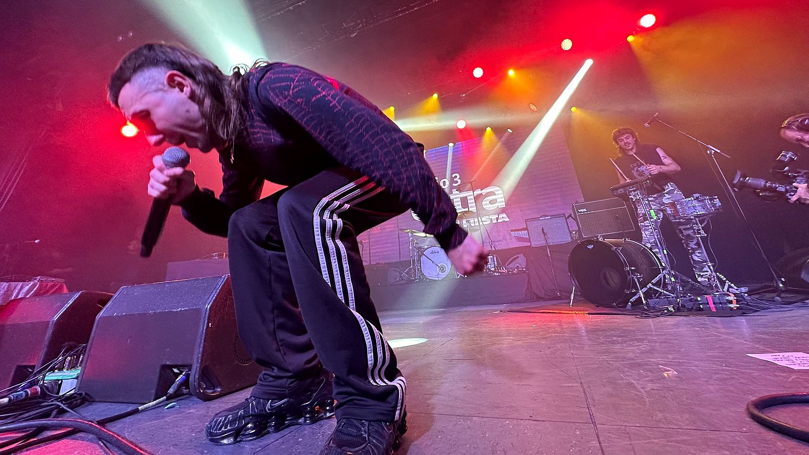Fiesta de Radio 3 Extra - Hofe x 4:40 - Zona Extra (Vídeo)