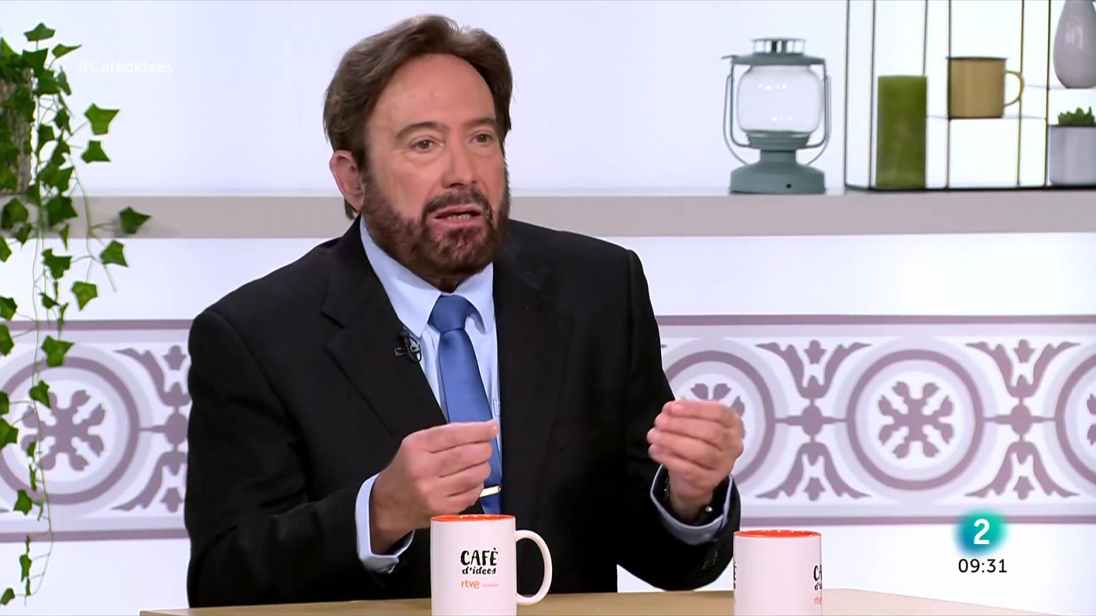 Antoni Vidal ens presenta el llibre 'El último periodista' - Cafè d'idees | Veure