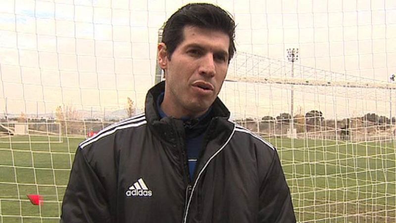 El Ajax ya ha llegado a Madrid donde esta tarde, a las siete, se entrenará en el Santiago Bernabéu. El objetivo del equipo holandés es conseguir una plaza para la Europa League. No lo tendrá nada fácil porque la estadística favorece a priori al Real