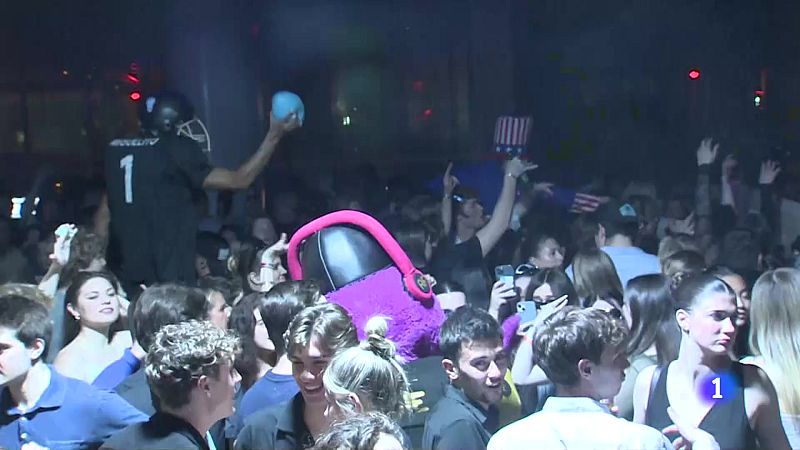 Celebrar 'spring break' a Barcelona - L'Informatiu | Veure