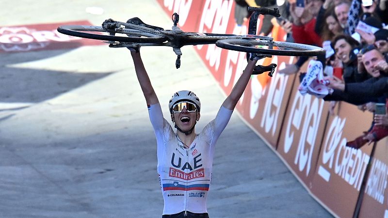 Tadej Pogacar estrena la temporada ganando en la Strade Bianche - Ciclismo | Ver