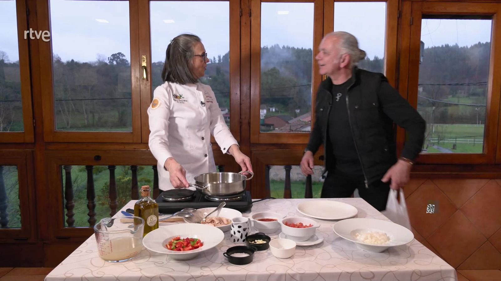 Receta Cebollas rellenas de bonito - Ahora o nunca | Ver