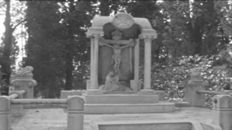 Art amagat, cementiri de Montjuïc - Tot Art - Arxiu TVE Catalunya - Tot Art | Veure