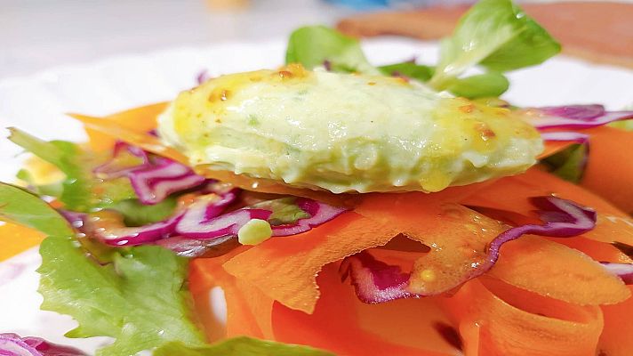 Saber vivir - Receta de aprovechamiento: ensalada de yogur y aguacate