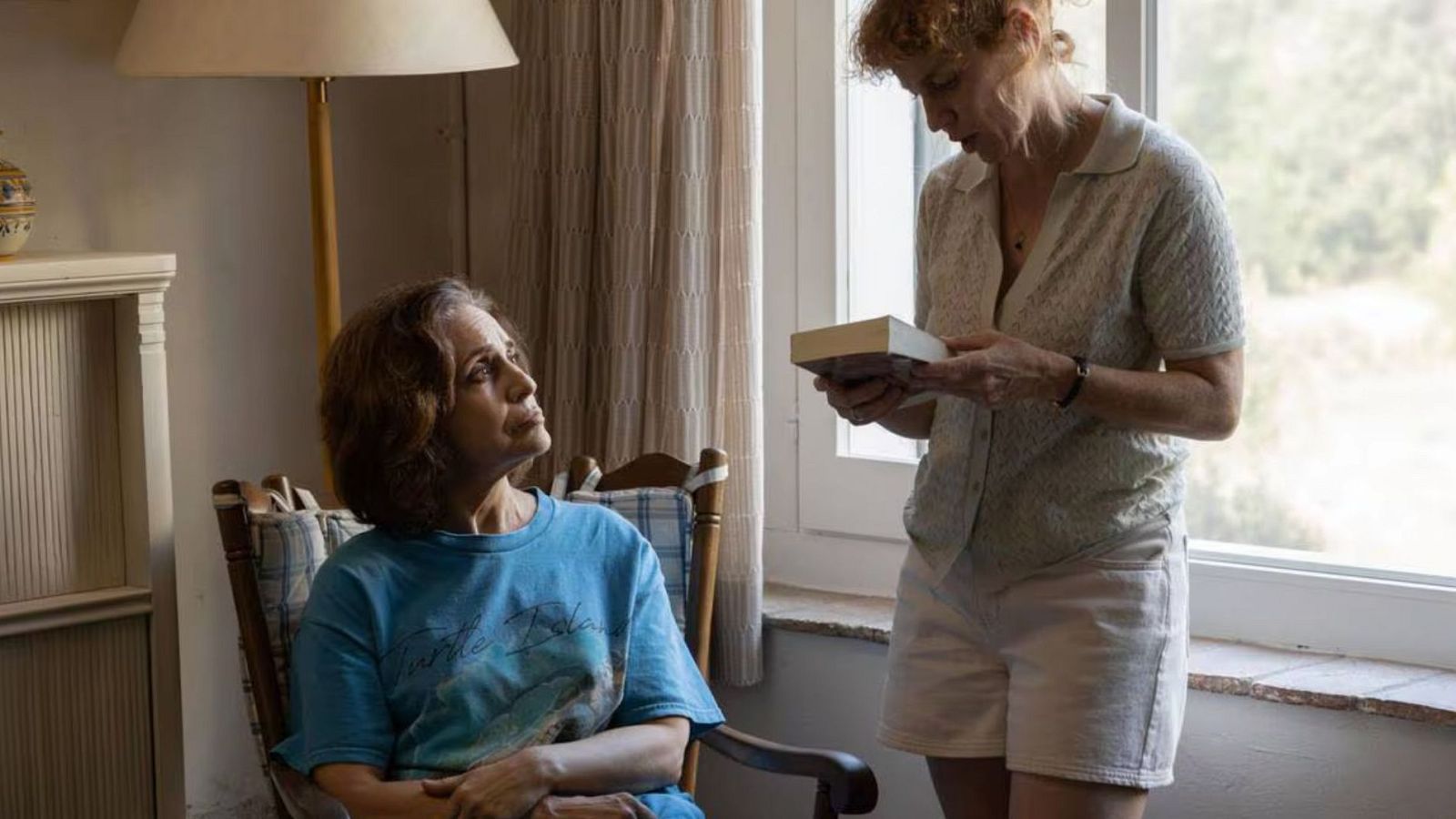 'Los pequeños amores', un película sobre qué significa ser hija y vivir la soledad - Somos cine | Ver