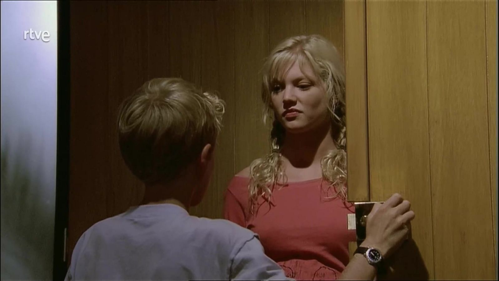 Amor infantil - H2O | Ver