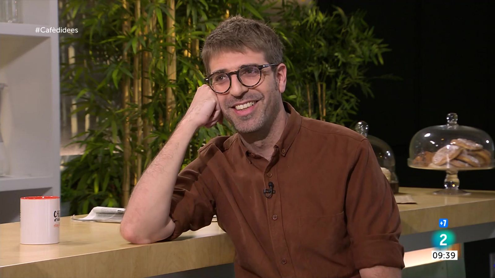 Guillem Gisbert presenta el disc 'Balla la masurca!' - Cafè d'idees | Veure