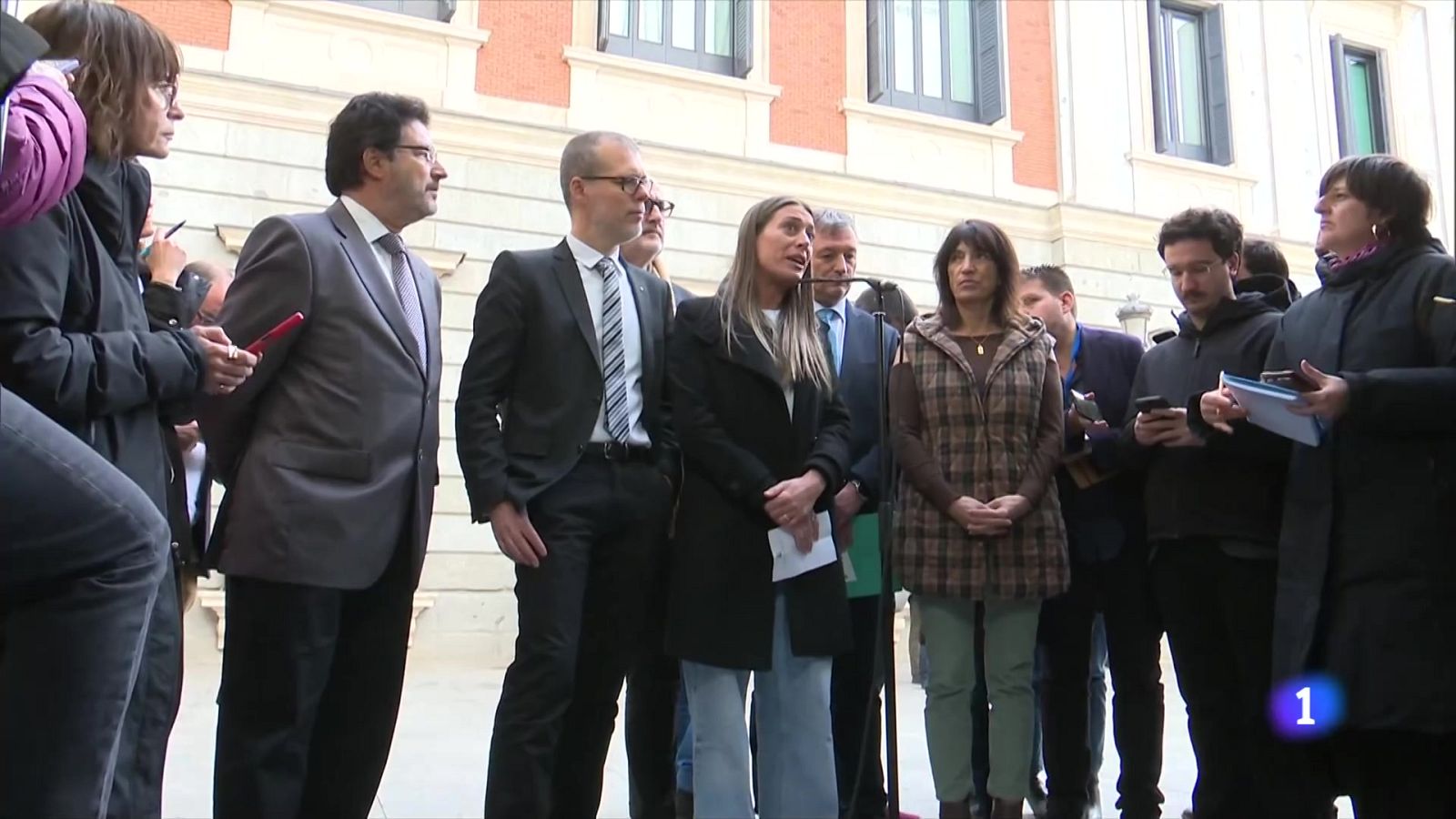 La llei d'amnistia passa el tràmit de la Comissió de Justícia - L'Informatiu | Veure